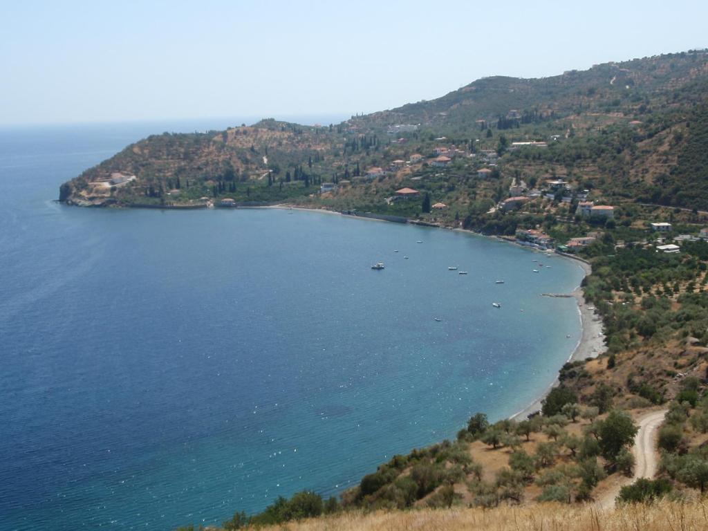 Elena's Family Apartmets Λεωνίδιο Εξωτερικό φωτογραφία